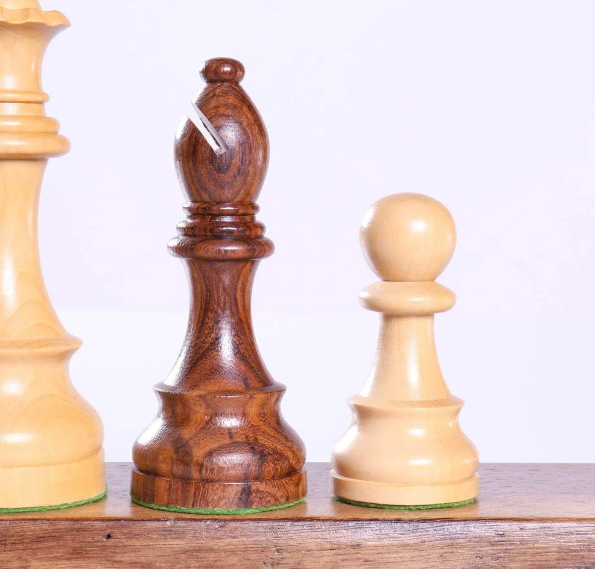 6" Rosewood Chessmen