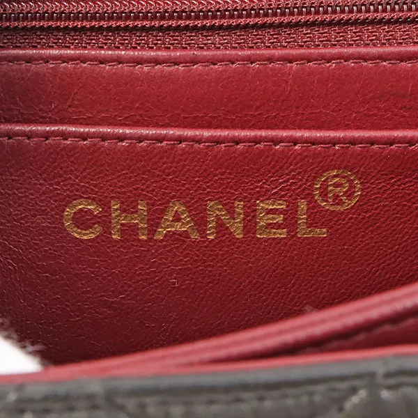 Chanel Around 1997 Made V Flap Turn-Lock Handle Bag Black