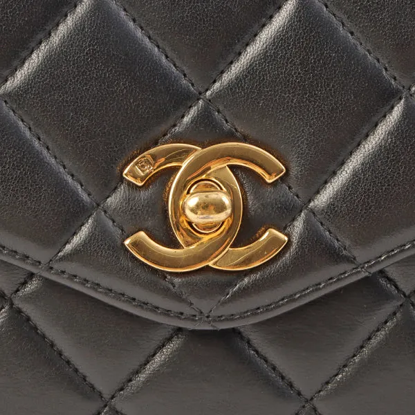 Chanel Around 1997 Made V Flap Turn-Lock Handle Bag Black