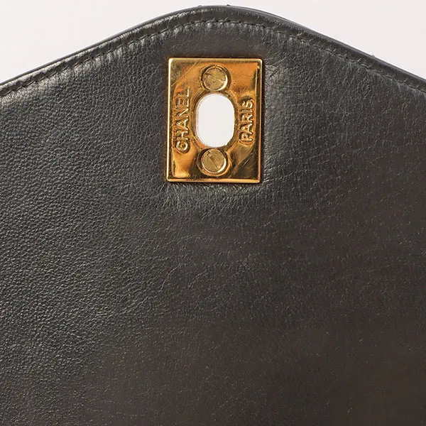 Chanel Around 1997 Made V Flap Turn-Lock Handle Bag Black