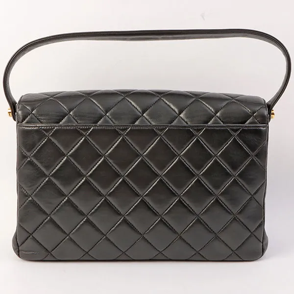 Chanel Around 1997 Made V Flap Turn-Lock Handle Bag Black