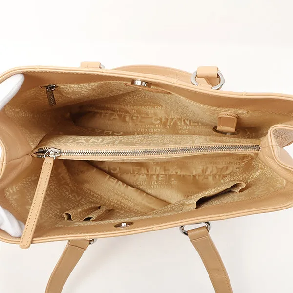 Chanel Around 2006 Made Caviar Skin Chocolate Bar Cut-Out Logo Plate Shoulder Bag Smoky Beige
