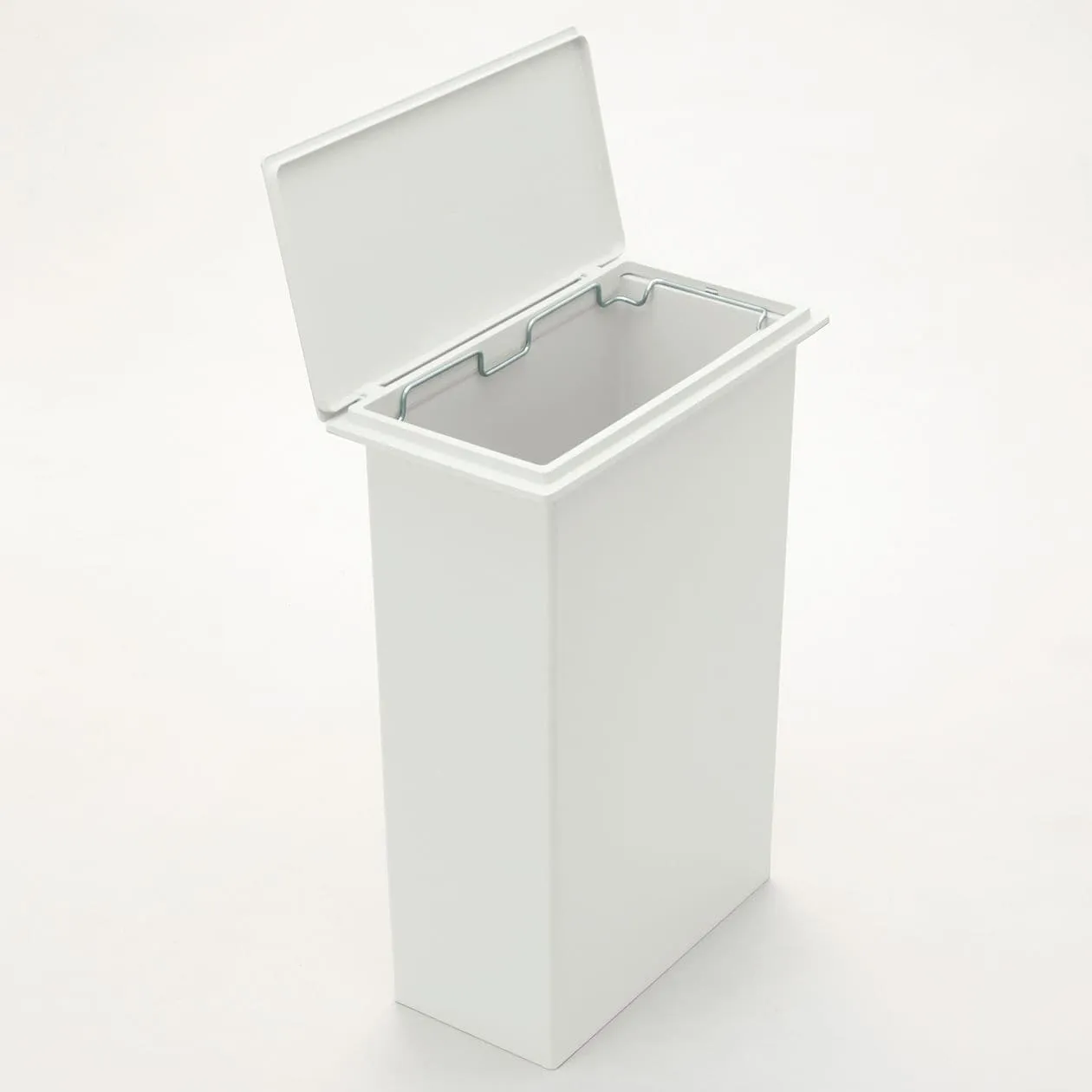 Polypropylene Rubbish & Dust Box - Large