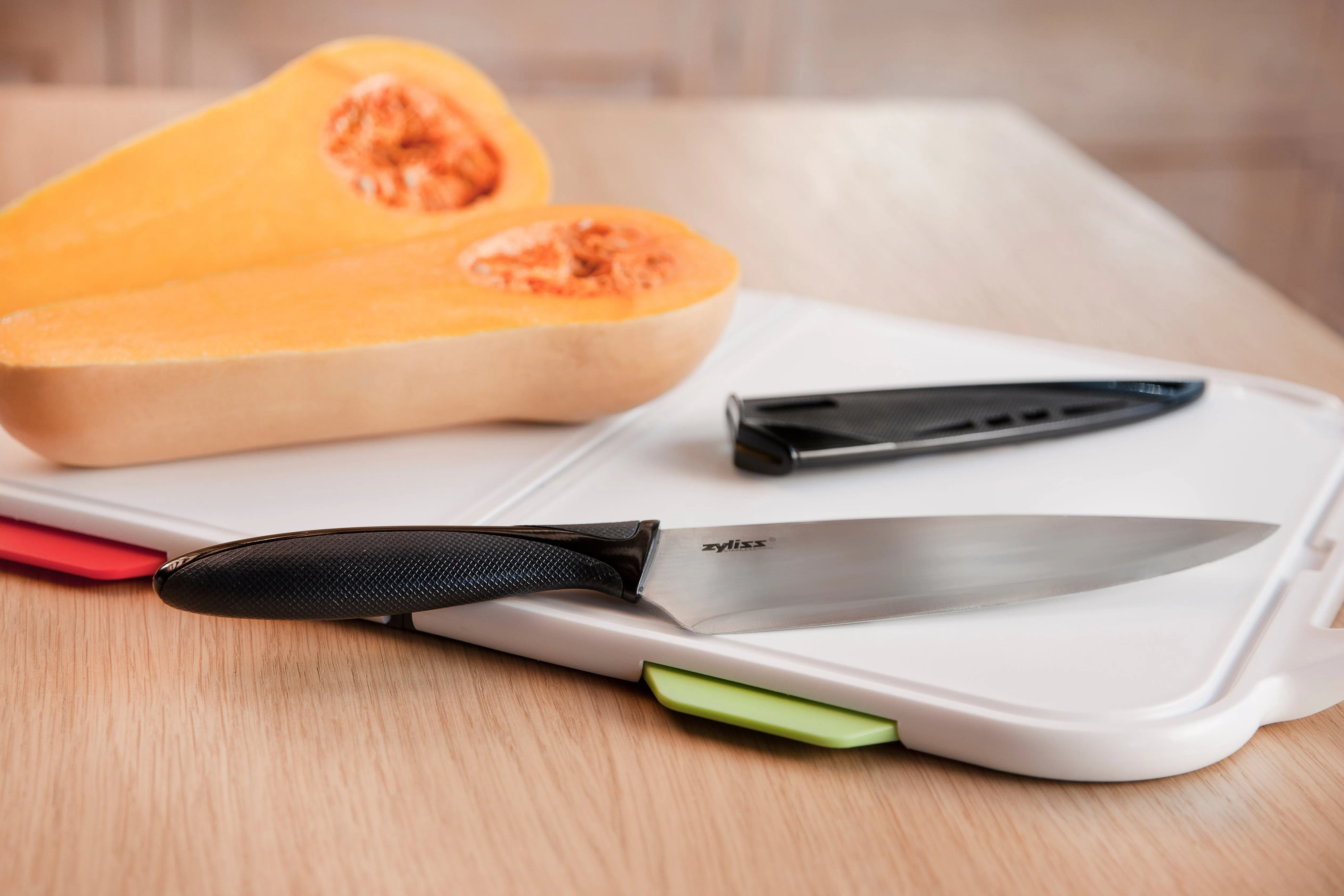 Zyliss Chef's Knife with Sheath Cover, 7.5 inch